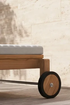 Carl Hansen & Søn AH604 seat cushion, Agora Life Oat