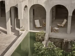 Carl Hansen & Søn BM5868 side table, teak