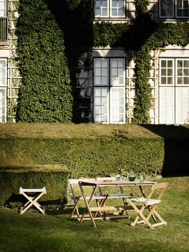 Carl Hansen & Søn BM3670 table, teak