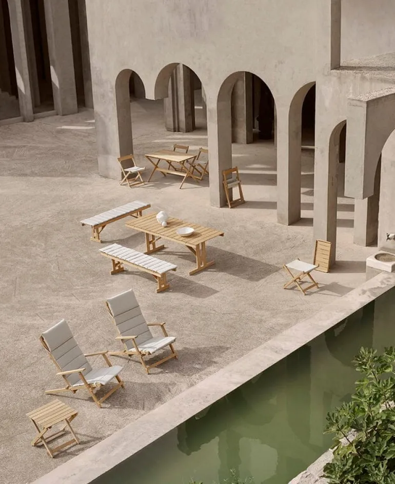 Carl Hansen & Søn BM3670 table, teak