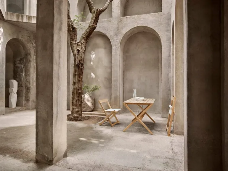 Carl Hansen & Søn BM3670 table, teak