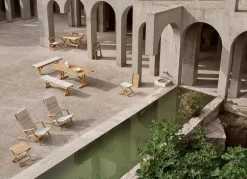 Carl Hansen & Søn BM3670 table, teak