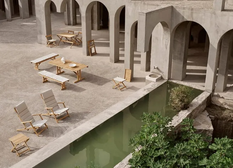 Carl Hansen & Søn BM3670 table, teak