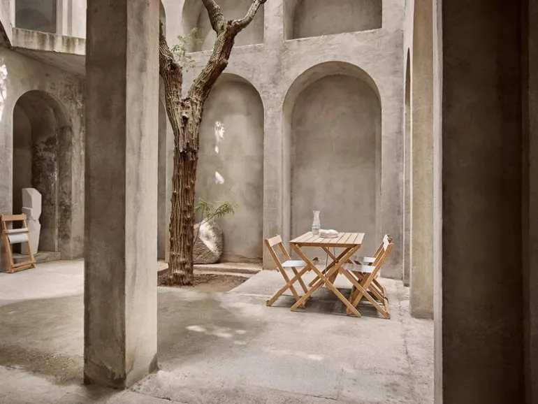 Carl Hansen & Søn BM3670 table, teak