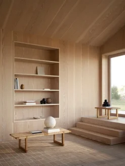 Carl Hansen & Søn BM0489S table bench, short, oiled oak - paper cord