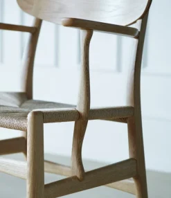 Carl Hansen & Søn CH26 chair, oiled oak - natural cord
