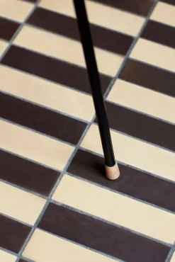 Carl Hansen & Søn VLA26T Vega chair, black - oiled oak