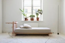 Collaboratorio Cubile 100 bed, beech