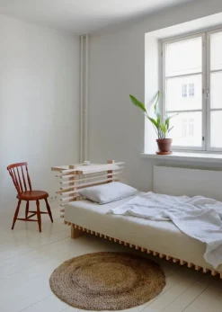 Collaboratorio Cubile 100 desk, beech