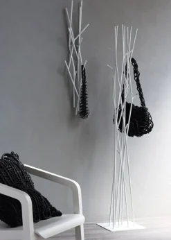 Covo Latva wall coat rack, white