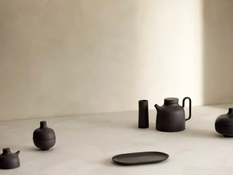 Design House Stockholm Sand Secrets tea pot, black