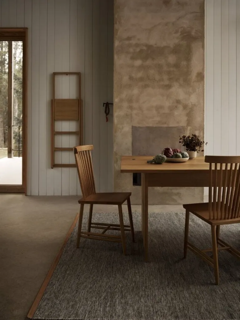 Design House Stockholm Step stepladder, oak