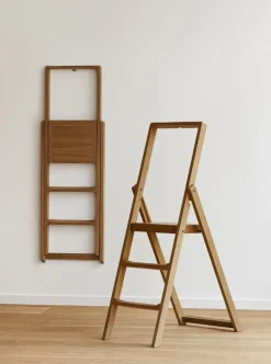 Design House Stockholm Step stepladder, oak