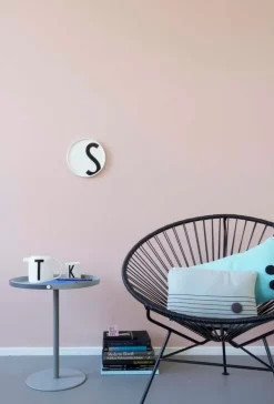 Design Letters Arne Jacobsen porcelain cup, white, A-Z