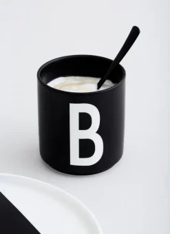 Design Letters Arne Jacobsen porcelain cup, black, A-Z