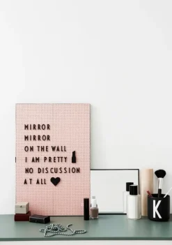 Design Letters Arne Jacobsen porcelain cup, black, A-Z