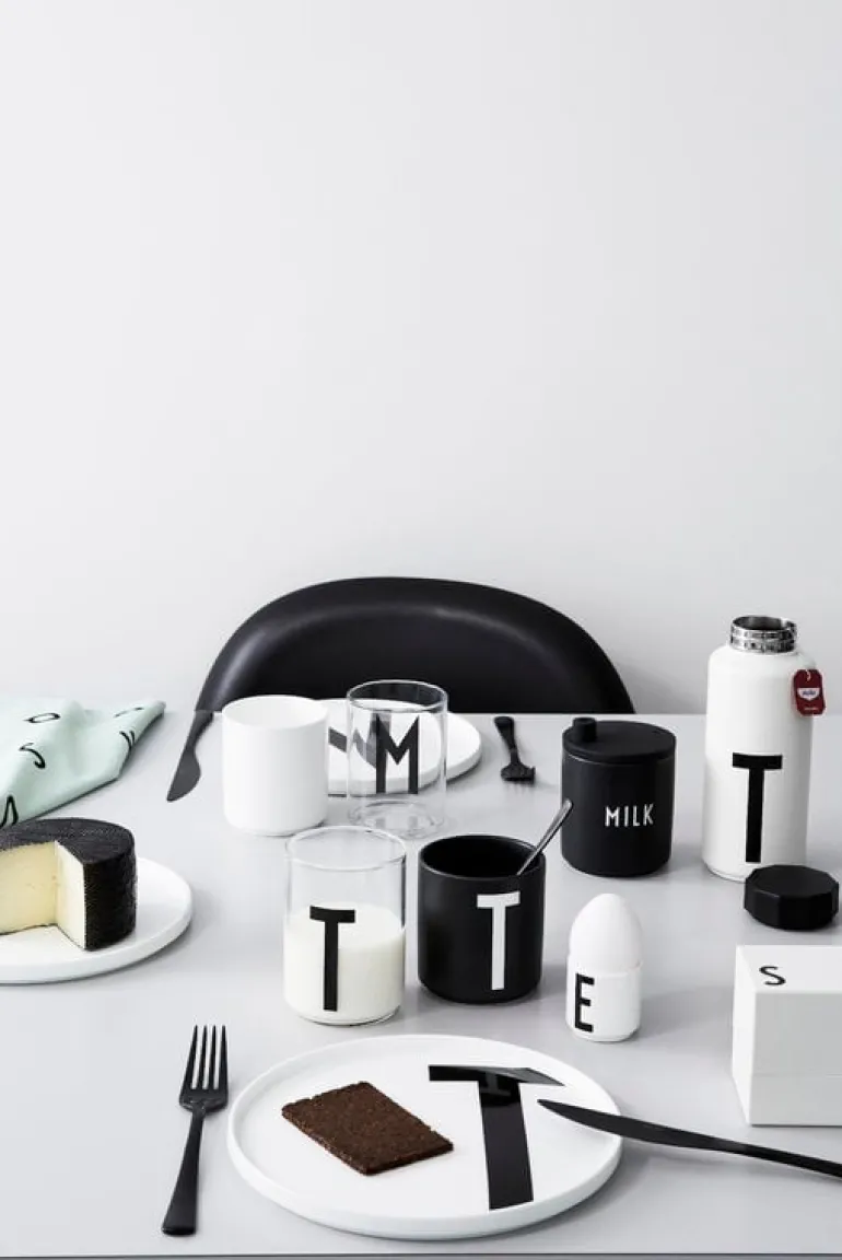 Design Letters Arne Jacobsen thermo bottle, A-Z
