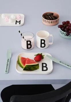 Design Letters Classics In A Suitcase tableware set, A-Z