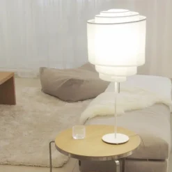 Doctor Design Heila table lamp