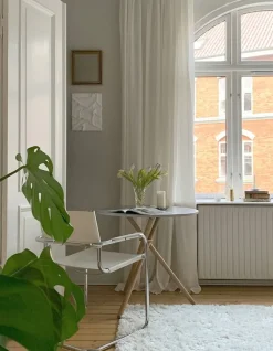 Eberhart Furniture Aldric cafe table, 80 cm, light concrete - light oak