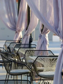 Emu Heaven chair, black