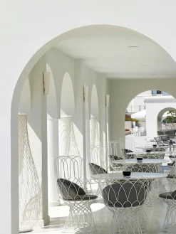 Emu Re-Trouve chair, matt white