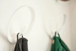 Essem Design Gloria hook, white