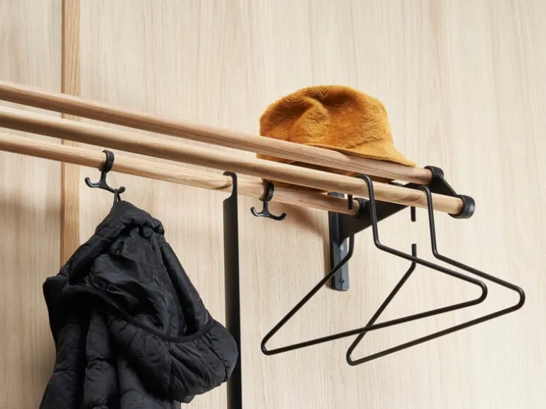 Essem Design Nostalgi 291 hat rack, 100 cm, black stained oak - black