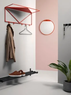 Essem Design Triangel hanger, set of 3, black