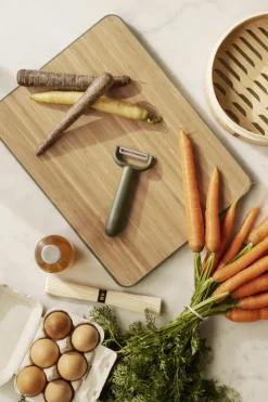 Eva Solo Green Tool peeler, green