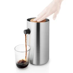 Eva Solo Nordic Kitchen Pump vacuum jug 1,8 L, steel