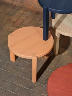 FDB Møbler D108 Ragnsminde coffee table, 48 cm, Carmine red