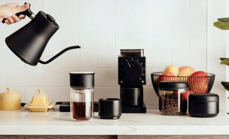 Fellow Stagg X pour-over coffee set with tasting glass