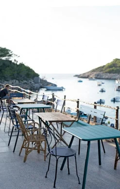 Fermob Luxembourg table, 80 x 80 cm, liquorice