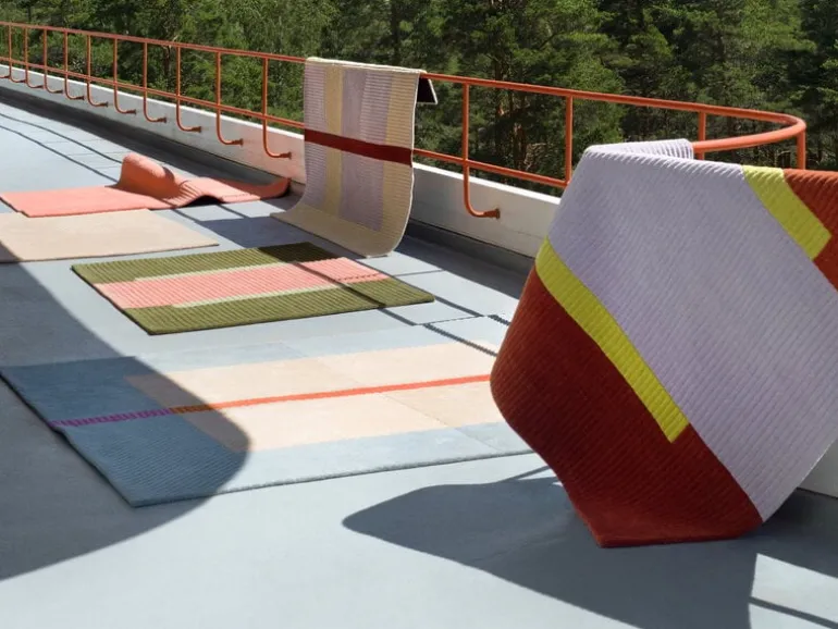 Finarte Akaatti rug, beige - light blue