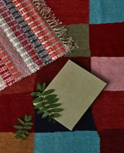 Finarte Huvila rug, red