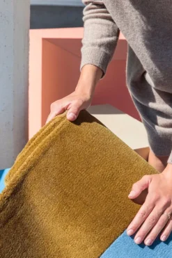 Finarte Ruukku rug, gold - blue