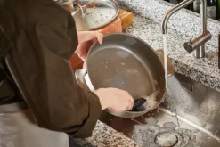 Fiskars All Steel roasting dish, 28 cm