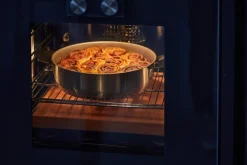 Fiskars All Steel roasting dish, 28 cm