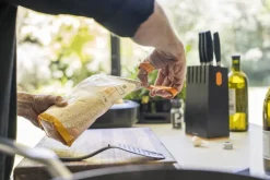 Fiskars Classic kitchen scissors