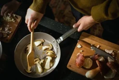 Fiskars Norden spatula