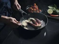 Fiskars Taiten frying pan, 26 cm