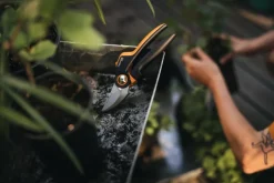 Fiskars X-Series bypass pruner L, P961