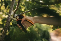 Fiskars X-Series bypass pruner L, P961