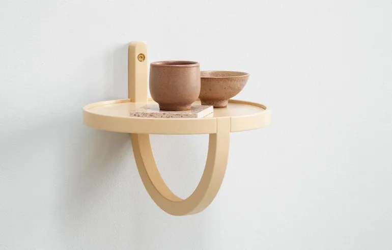 Fogia Archetto shelf, lacquered oak