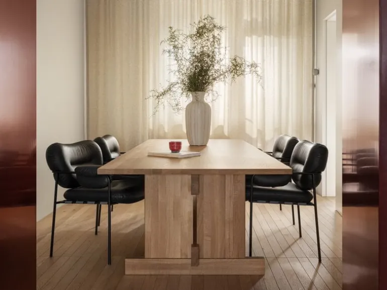 Fogia Bollo chair, black leather - black