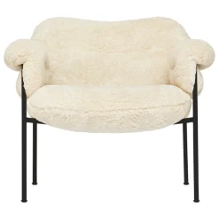 Fogia Bollo lounge chair, Mohawi sheepskin - black