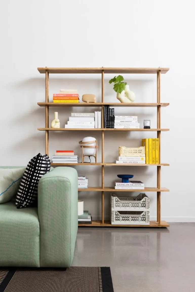 Fogia Bond W206 shelf, lacquered oak