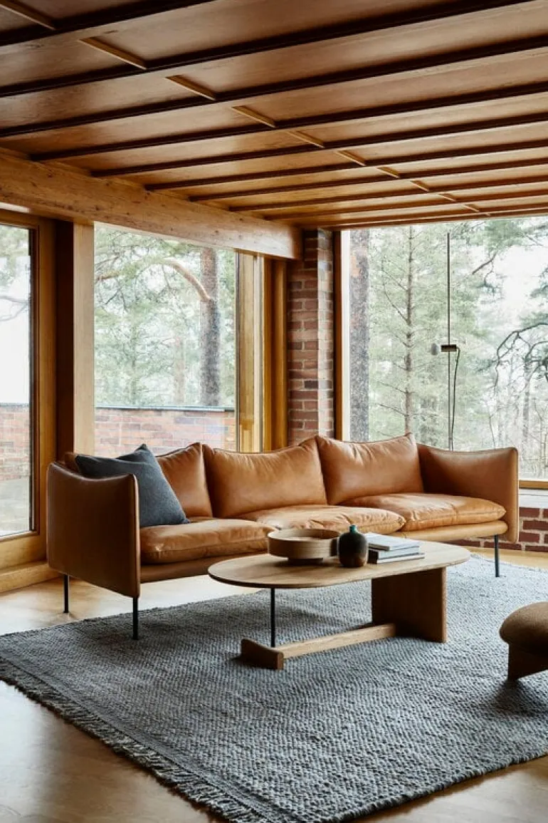 Fogia Koku coffee table, oval, lacquered oak