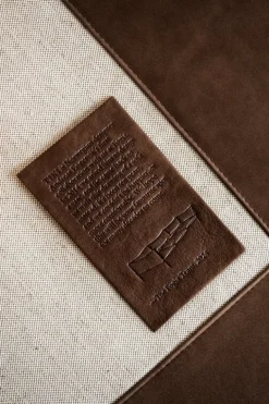 Fogia Tiki 3-seater sofa, anniversary edition, black steel - vintage tabacco